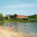 Hottub cottage deluxe, BBQ, 6p aan meer Gelderland