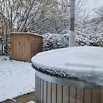 Lakestyle Wellness Met Hottub En Bbq Bij In Gelderland Holiday home *