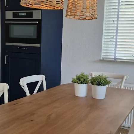 Holiday home Luxe Wellness Met Hottub Bij Nijmegen