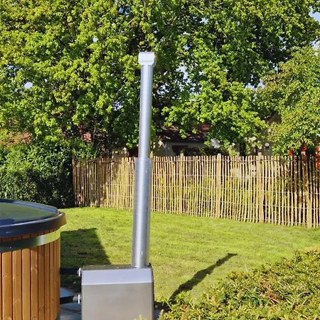 Nyaraló Lakestyle Wellness Met Hottub En Bbq Bij In Gelderland *