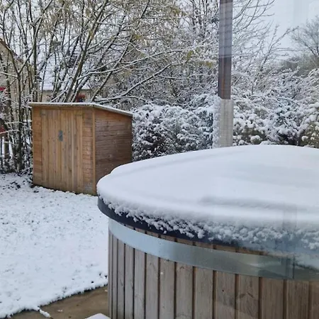 Lakestyle Wellness Met Hottub En Bbq Bij In Gelderland Nyaraló *