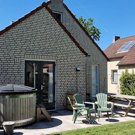 Vakantiehuis Hottub Deluxe, Bbq, 6p Aan Gelderland