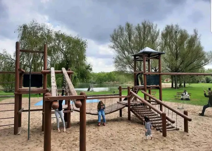 Сasa de vacaciones Hottub Deluxe, Bbq, 6p Aan Gelderland