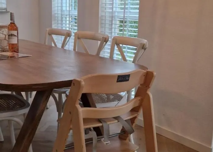 Hottub Deluxe, Bbq, 6p Aan Gelderland Сasa de vacaciones Ewijk