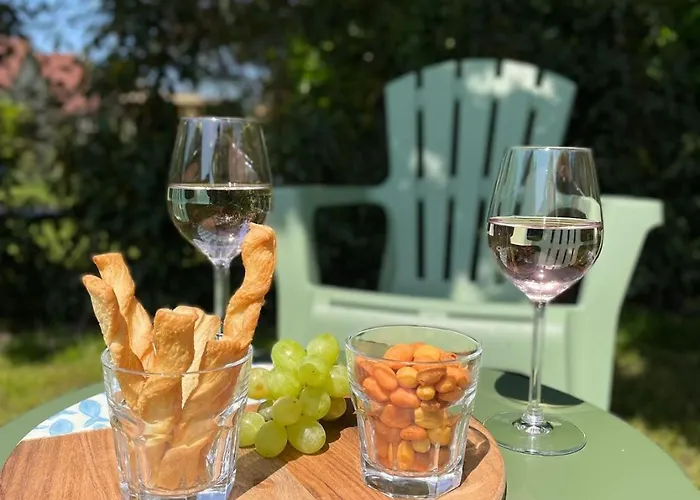 Hottub Deluxe, Bbq, 6p Aan Gelderland Holiday home Ewijk